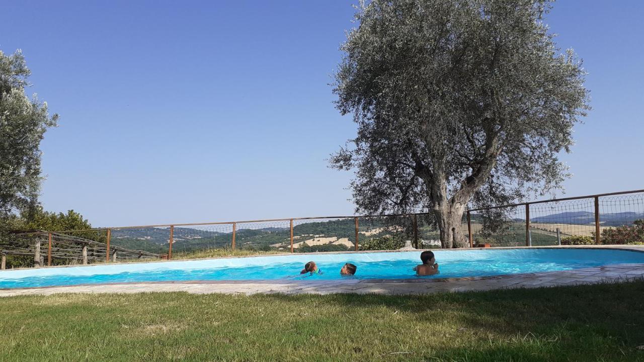 הוילה סטורניה Poggio Mario מראה חיצוני תמונה